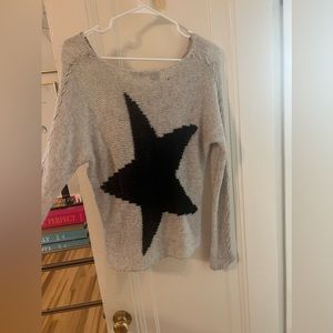 360 Cashmere gray star sweater